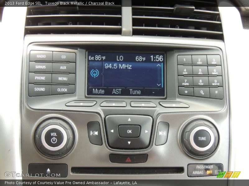 Tuxedo Black Metallic / Charcoal Black 2013 Ford Edge SEL