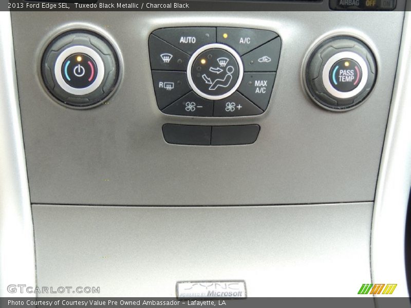 Tuxedo Black Metallic / Charcoal Black 2013 Ford Edge SEL