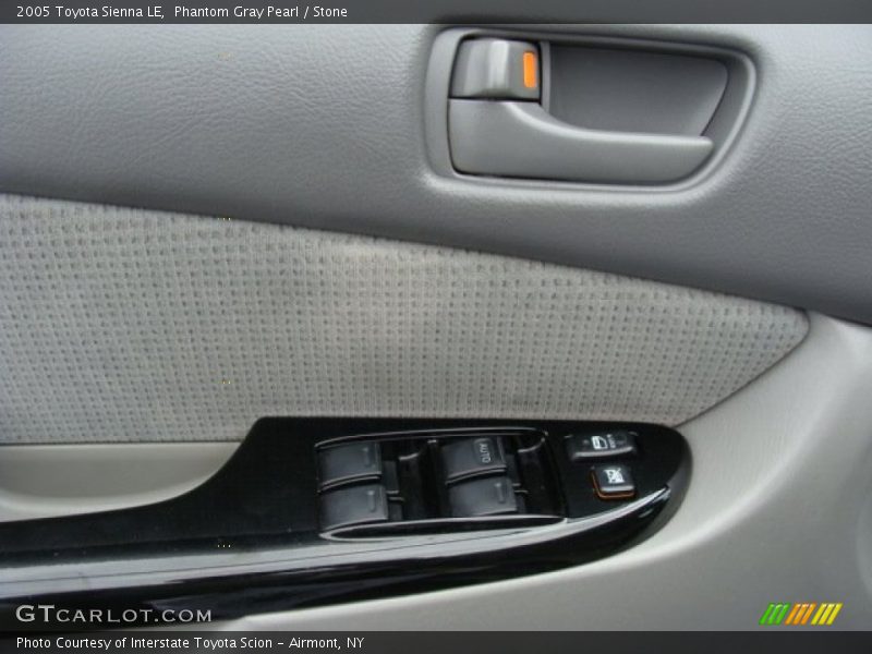 Phantom Gray Pearl / Stone 2005 Toyota Sienna LE