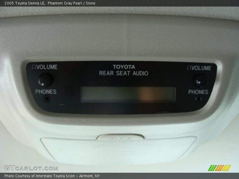 Phantom Gray Pearl / Stone 2005 Toyota Sienna LE
