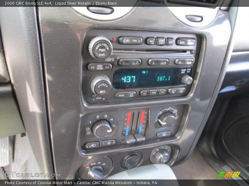 Liquid Silver Metallic / Ebony Black 2006 GMC Envoy SLE 4x4