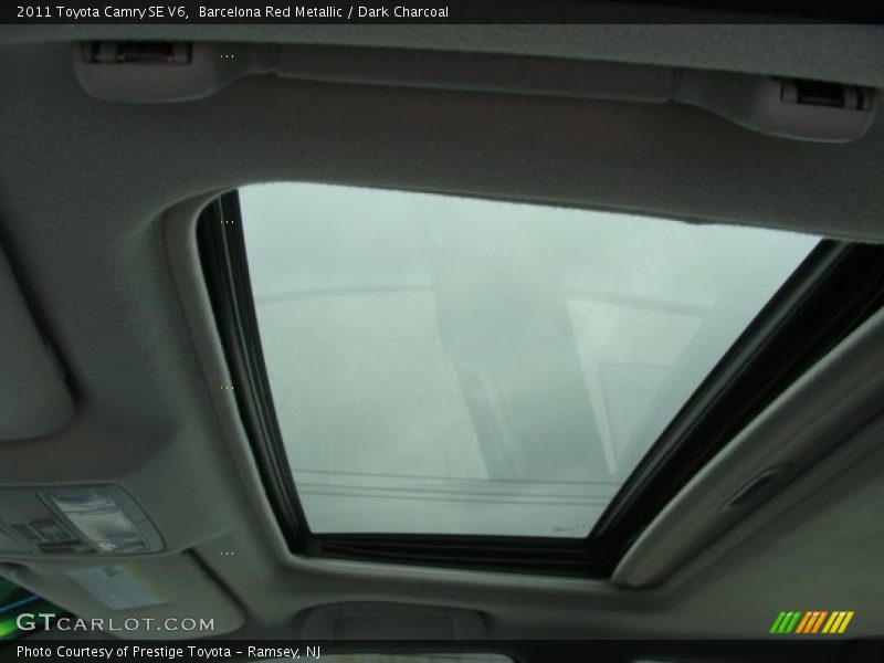Barcelona Red Metallic / Dark Charcoal 2011 Toyota Camry SE V6
