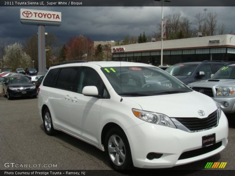 Super White / Bisque 2011 Toyota Sienna LE