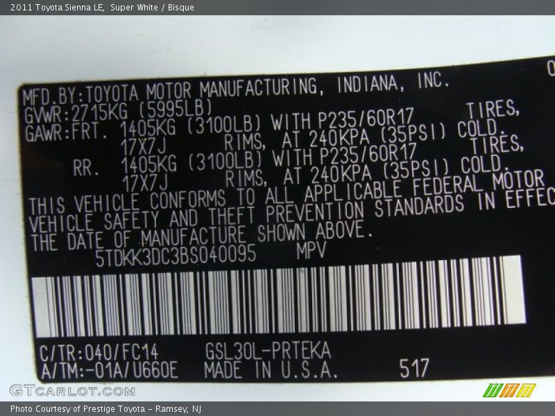 Super White / Bisque 2011 Toyota Sienna LE