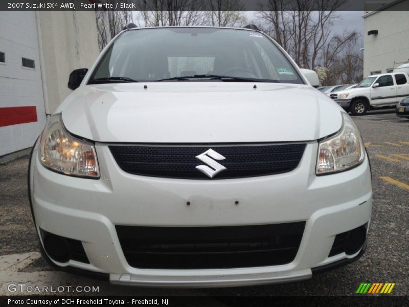 Pearl White / Black 2007 Suzuki SX4 AWD
