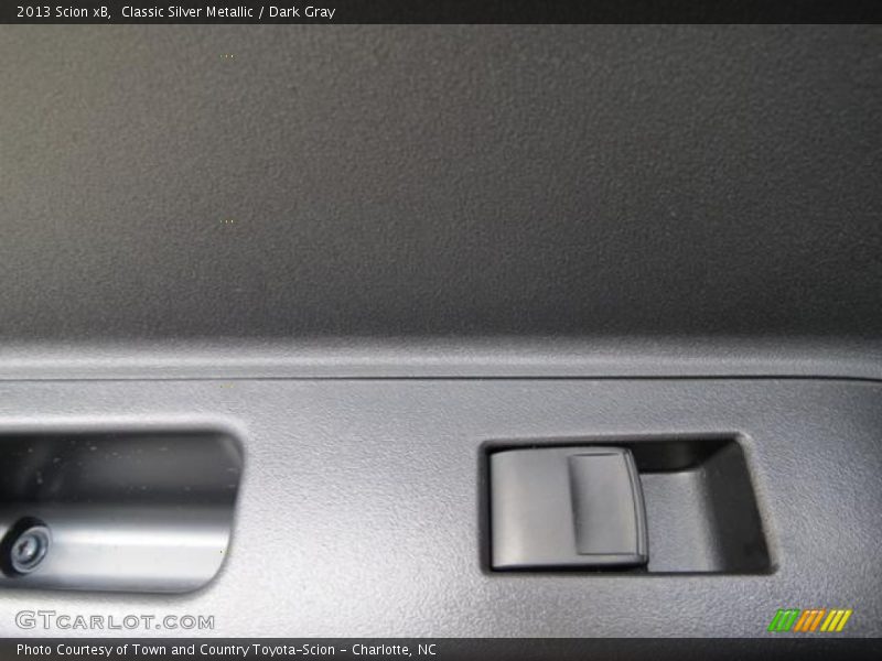 Classic Silver Metallic / Dark Gray 2013 Scion xB