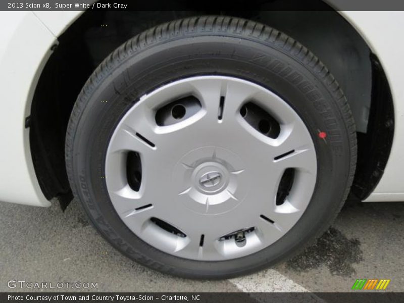 Super White / Dark Gray 2013 Scion xB