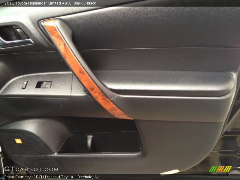 Black / Black 2011 Toyota Highlander Limited 4WD