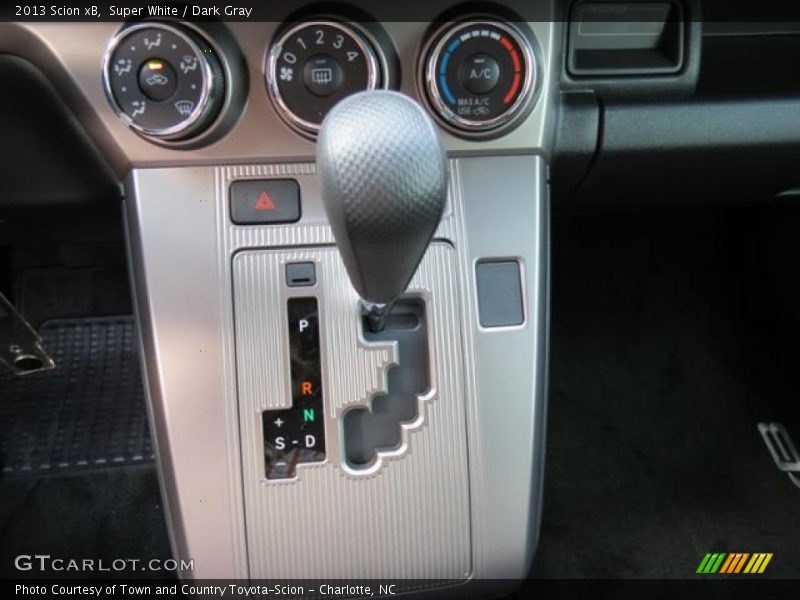 Super White / Dark Gray 2013 Scion xB