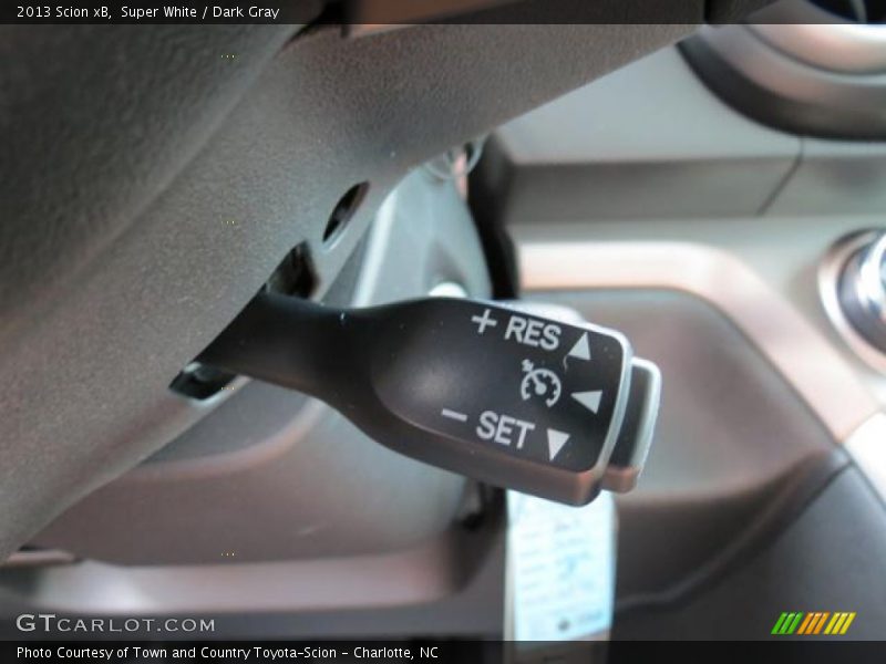 Super White / Dark Gray 2013 Scion xB