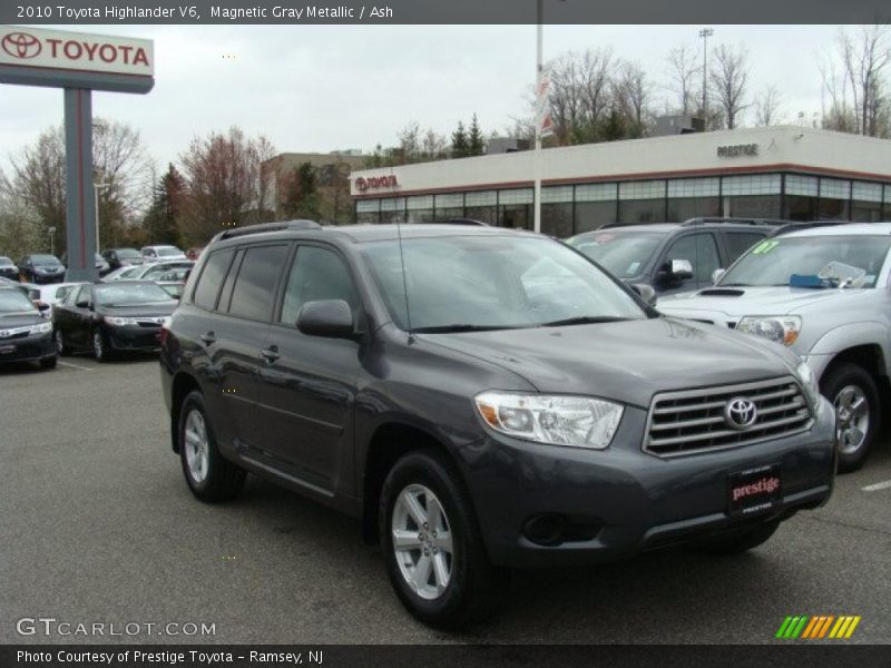 Magnetic Gray Metallic / Ash 2010 Toyota Highlander V6