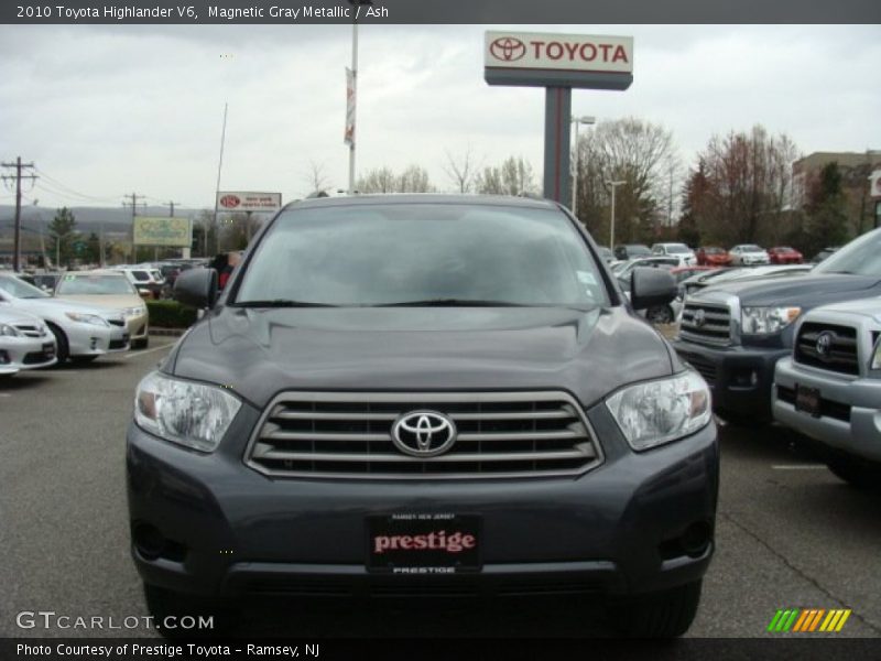 Magnetic Gray Metallic / Ash 2010 Toyota Highlander V6