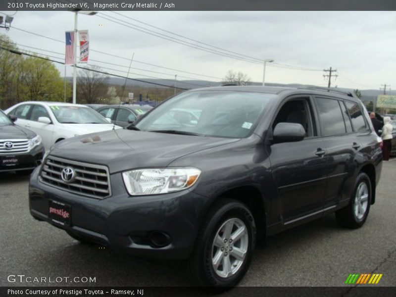 Magnetic Gray Metallic / Ash 2010 Toyota Highlander V6
