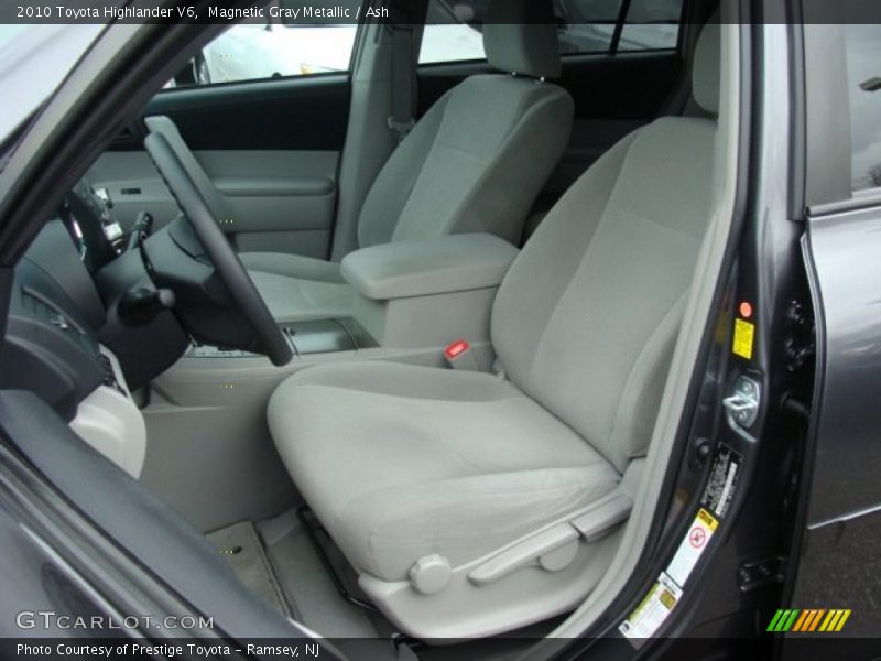 Magnetic Gray Metallic / Ash 2010 Toyota Highlander V6