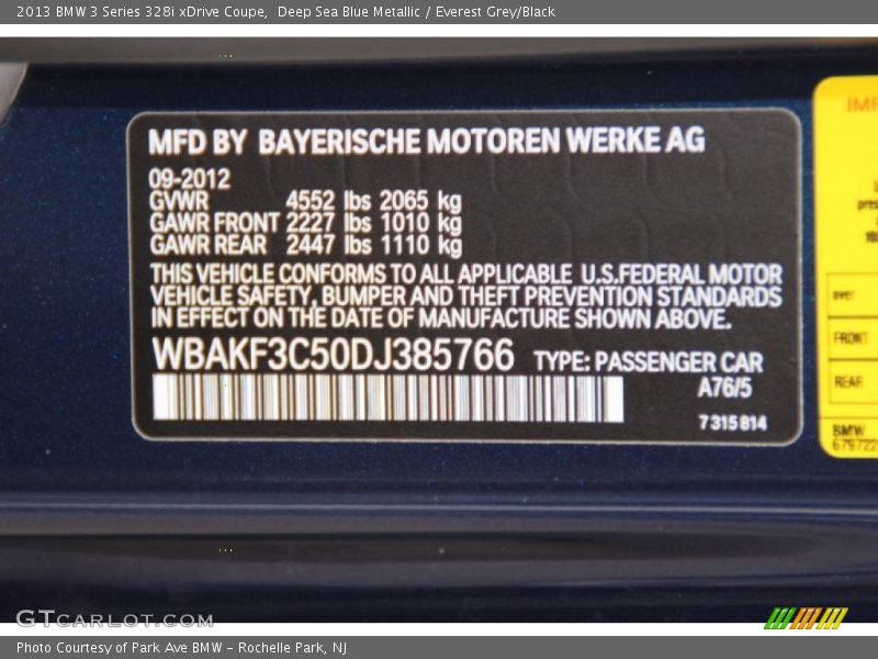 2013 3 Series 328i xDrive Coupe Deep Sea Blue Metallic Color Code A76