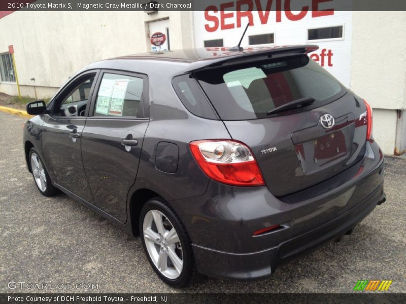 Magnetic Gray Metallic / Dark Charcoal 2010 Toyota Matrix S