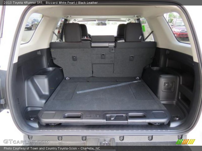 Blizzard White Pearl / Black Leather 2013 Toyota 4Runner SR5