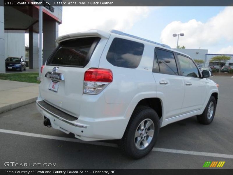 Blizzard White Pearl / Black Leather 2013 Toyota 4Runner SR5