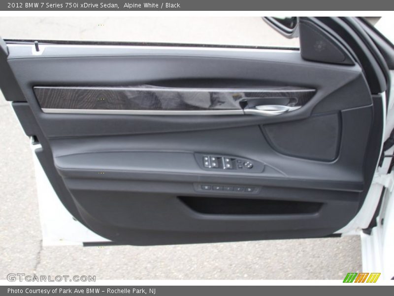 Alpine White / Black 2012 BMW 7 Series 750i xDrive Sedan