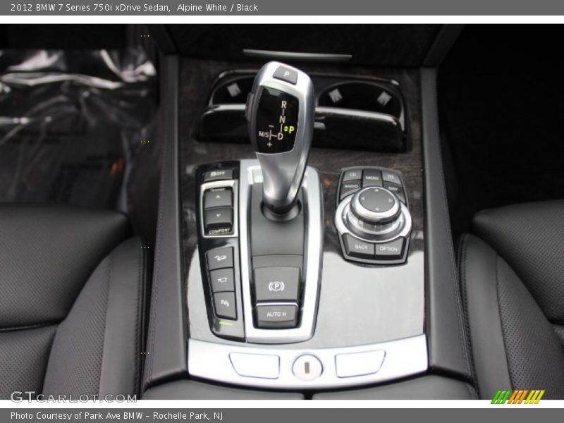  2012 7 Series 750i xDrive Sedan 6 Speed Automatic Shifter