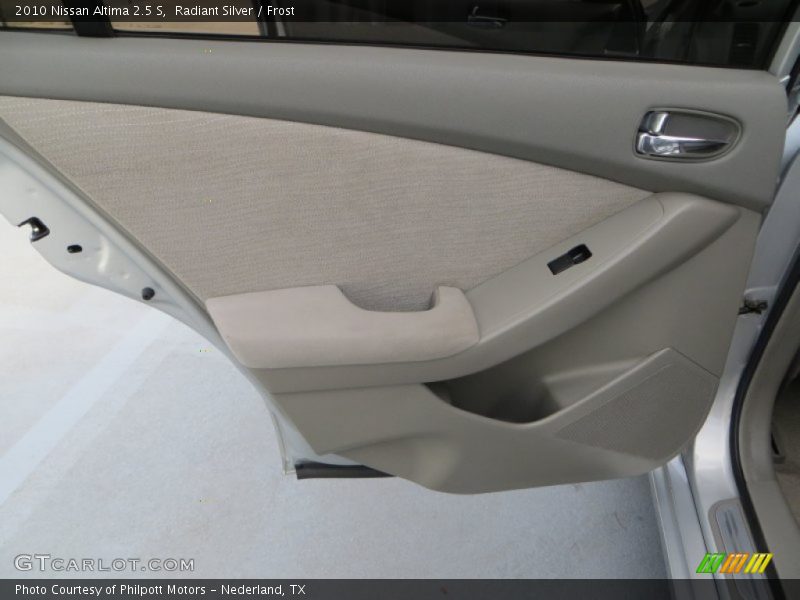 Radiant Silver / Frost 2010 Nissan Altima 2.5 S