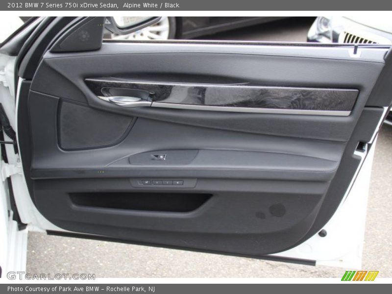 Alpine White / Black 2012 BMW 7 Series 750i xDrive Sedan