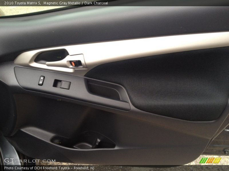 Magnetic Gray Metallic / Dark Charcoal 2010 Toyota Matrix S