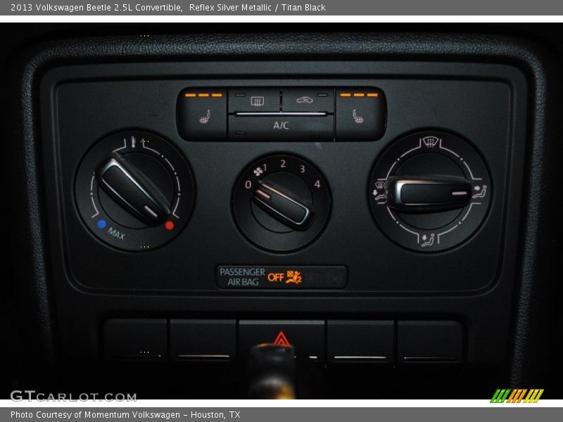 Reflex Silver Metallic / Titan Black 2013 Volkswagen Beetle 2.5L Convertible