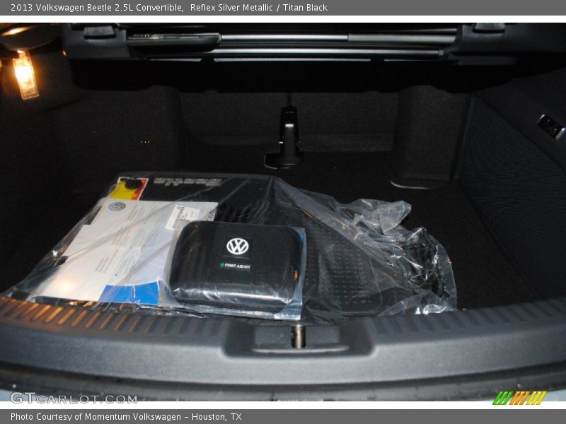 Reflex Silver Metallic / Titan Black 2013 Volkswagen Beetle 2.5L Convertible