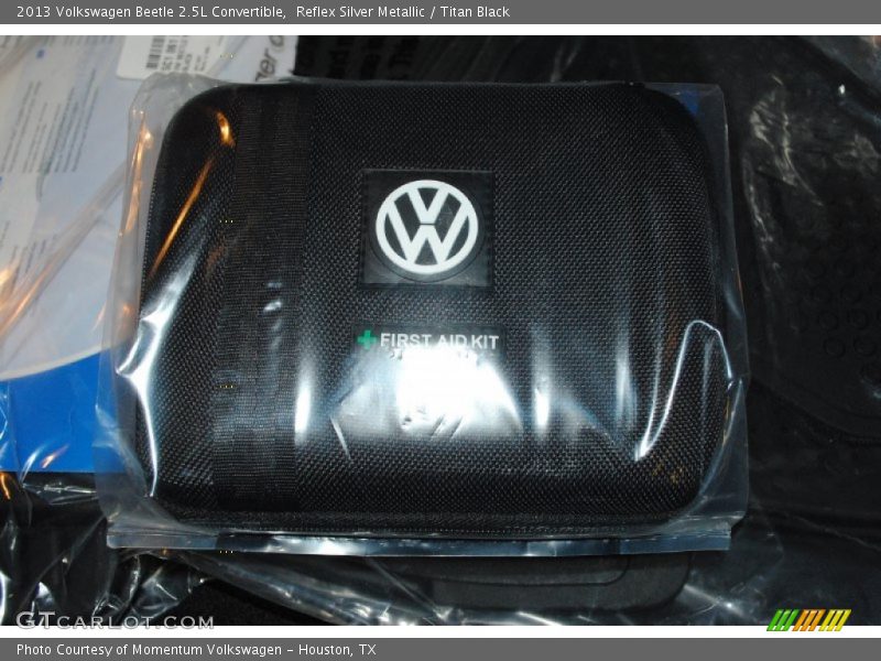 Reflex Silver Metallic / Titan Black 2013 Volkswagen Beetle 2.5L Convertible
