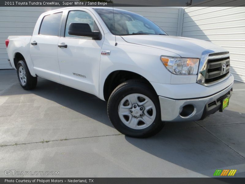 Super White / Sand Beige 2011 Toyota Tundra CrewMax