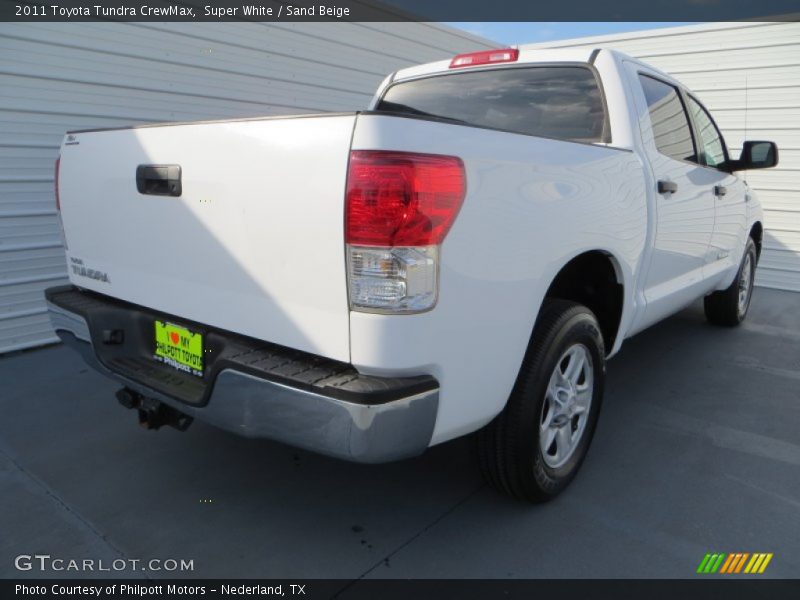 Super White / Sand Beige 2011 Toyota Tundra CrewMax