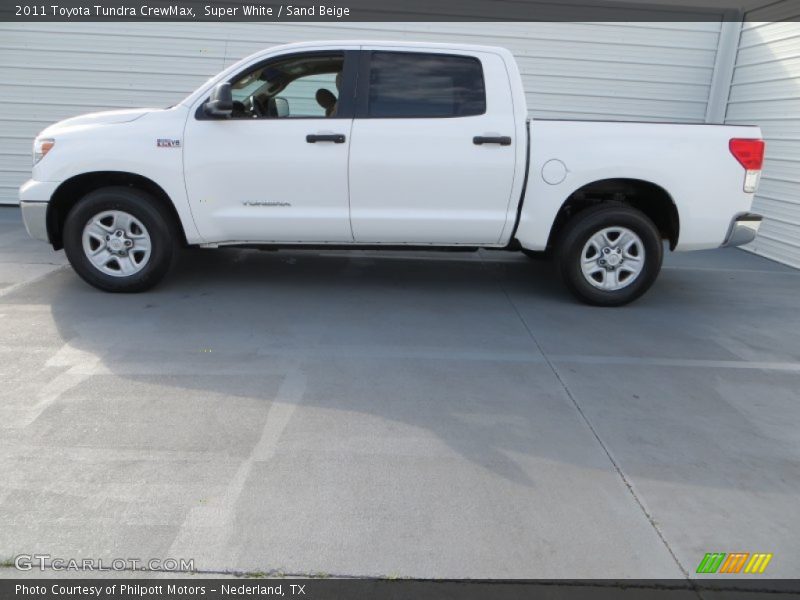 Super White / Sand Beige 2011 Toyota Tundra CrewMax