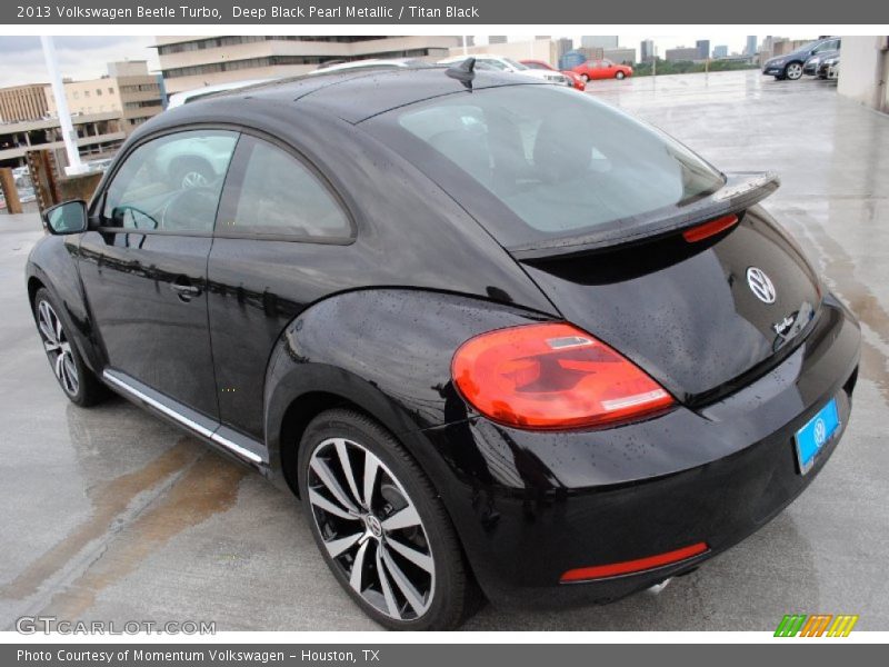 Deep Black Pearl Metallic / Titan Black 2013 Volkswagen Beetle Turbo