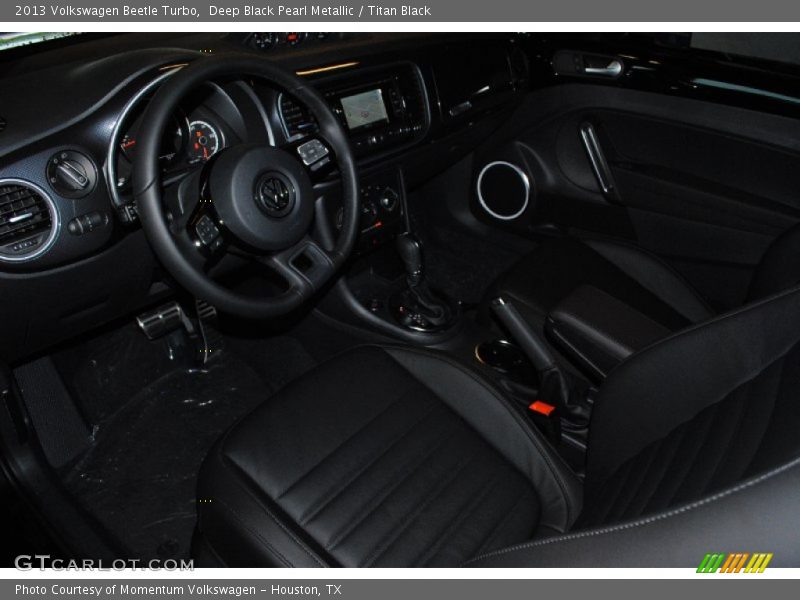 Deep Black Pearl Metallic / Titan Black 2013 Volkswagen Beetle Turbo