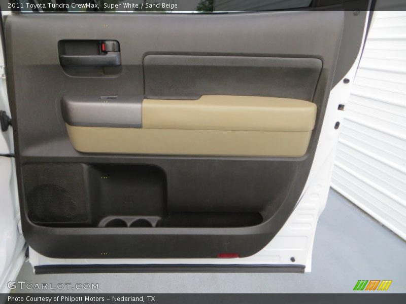Super White / Sand Beige 2011 Toyota Tundra CrewMax
