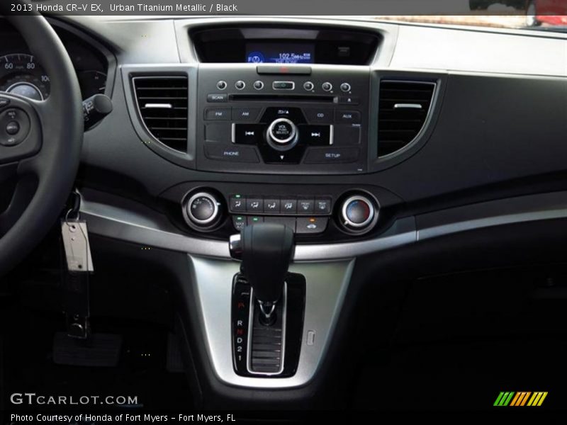 Urban Titanium Metallic / Black 2013 Honda CR-V EX