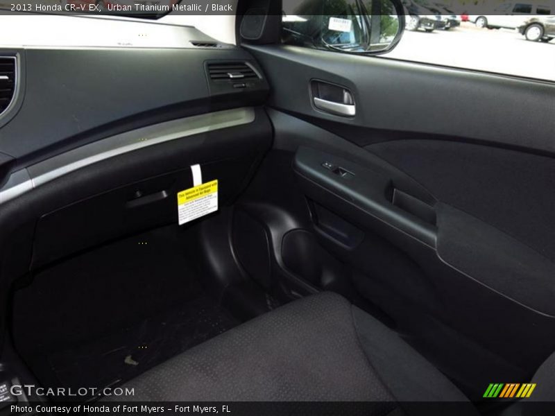 Urban Titanium Metallic / Black 2013 Honda CR-V EX