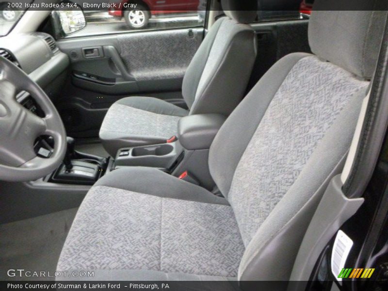  2002 Rodeo S 4x4 Gray Interior