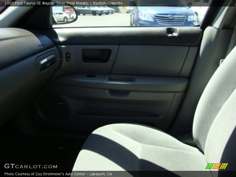 Silver Frost Metallic / Medium Graphite 2003 Ford Taurus SE Wagon