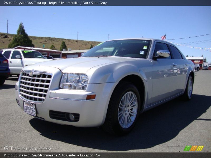 Bright Silver Metallic / Dark Slate Gray 2010 Chrysler 300 Touring