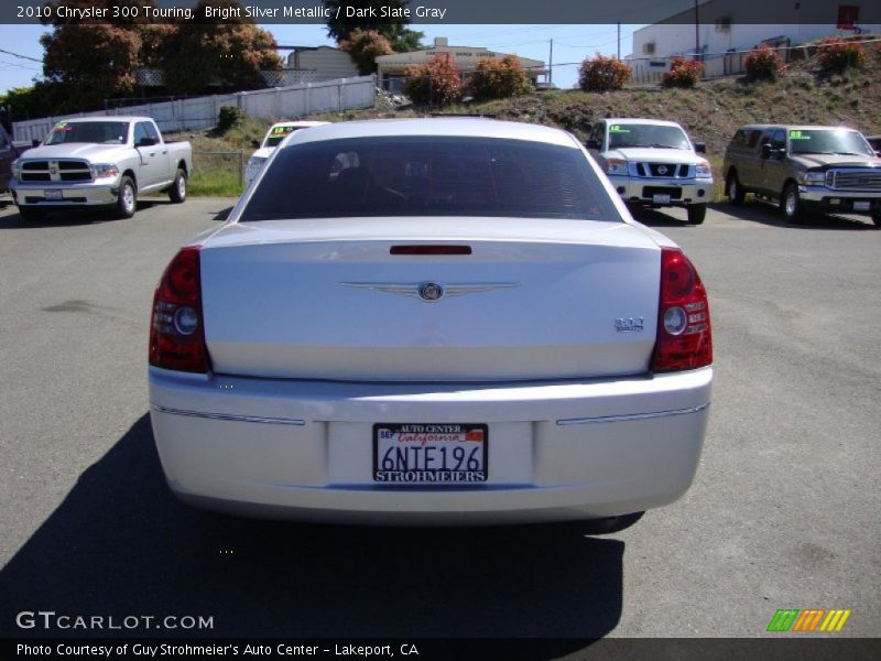 Bright Silver Metallic / Dark Slate Gray 2010 Chrysler 300 Touring