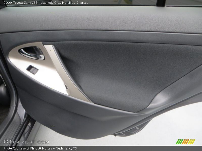 Magnetic Gray Metallic / Charcoal 2009 Toyota Camry SE