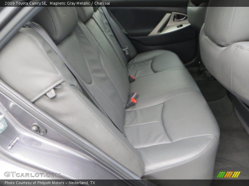 Magnetic Gray Metallic / Charcoal 2009 Toyota Camry SE