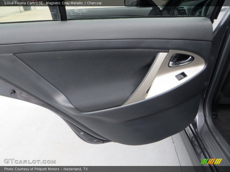 Magnetic Gray Metallic / Charcoal 2009 Toyota Camry SE