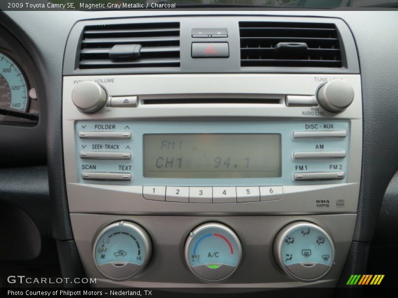 Magnetic Gray Metallic / Charcoal 2009 Toyota Camry SE
