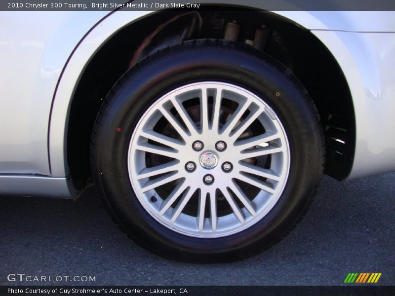 Bright Silver Metallic / Dark Slate Gray 2010 Chrysler 300 Touring