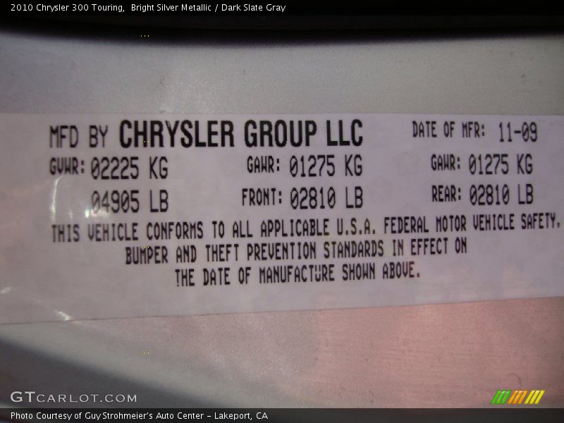 Bright Silver Metallic / Dark Slate Gray 2010 Chrysler 300 Touring