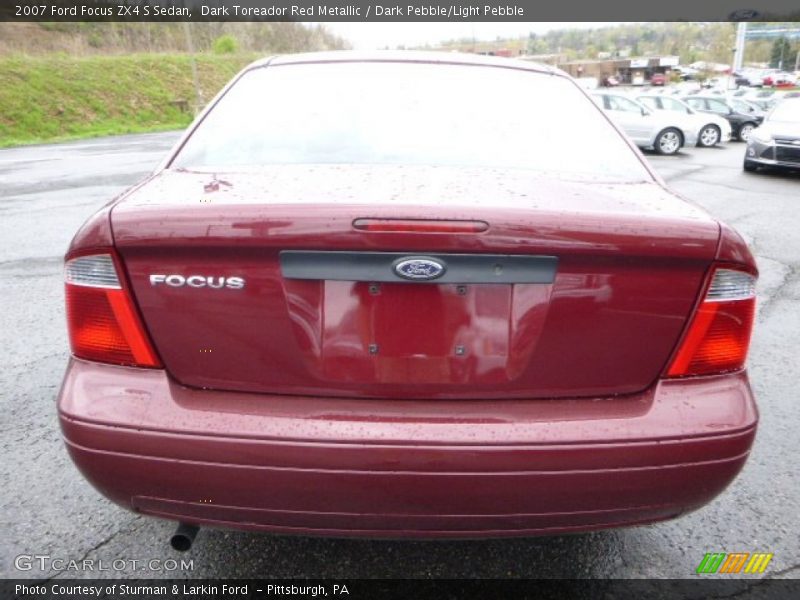Dark Toreador Red Metallic / Dark Pebble/Light Pebble 2007 Ford Focus ZX4 S Sedan