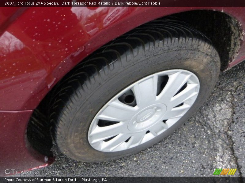 Dark Toreador Red Metallic / Dark Pebble/Light Pebble 2007 Ford Focus ZX4 S Sedan
